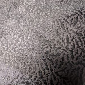 Tanchoi en soie noire motifs modernes tissés main méthode ancestrale Benares | Tohora
