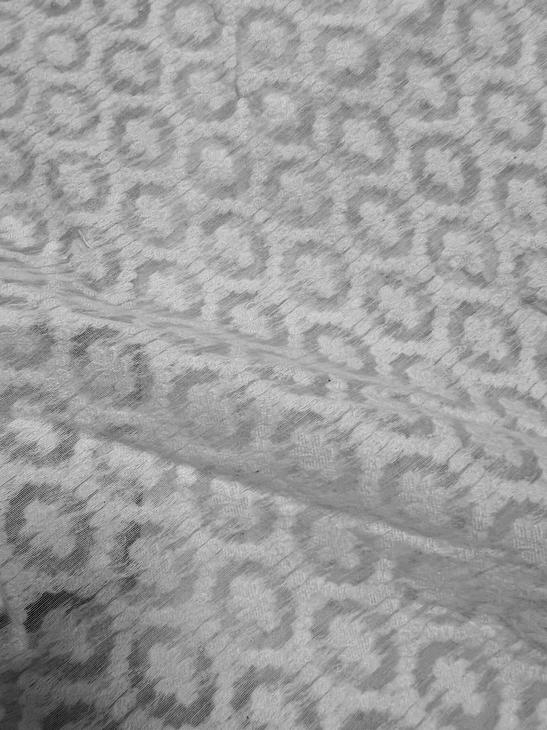Tissu Organza de soie Tissé main avec motifs tissé en coton Collection Blanc de Blanc Tohora