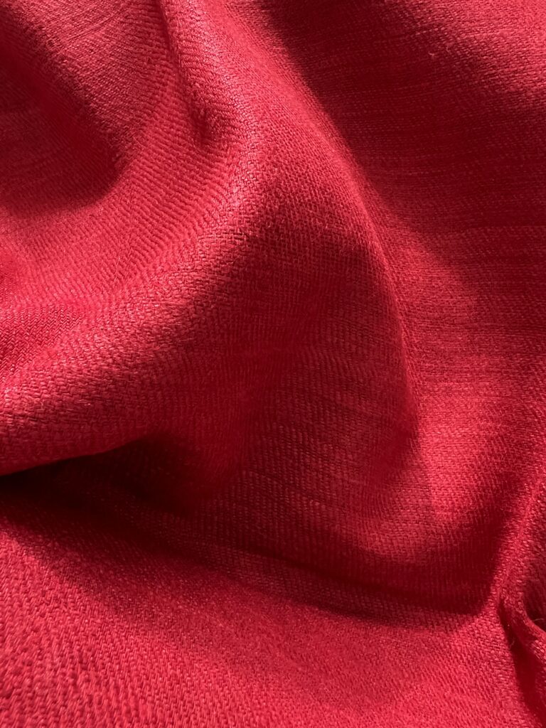 Soie eri rouge Tissée main Tohora